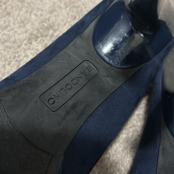 Bandolino - Deep Blue Faux Suede heels. - Picture 3 of 6